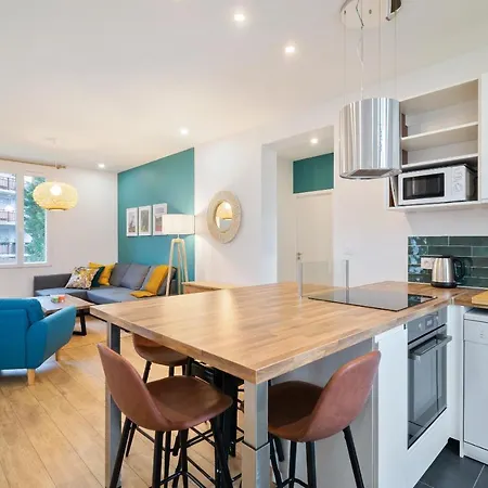 Hapetenia - Exotique Et Familial - Parking, Wifi & Netflix Apartment
